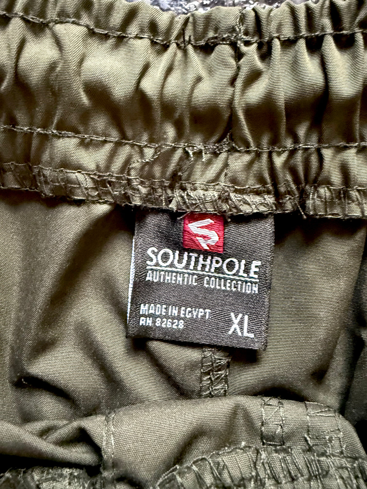 TWO PAIRS of Southpole Basic Tech Woven Nylon Cargo Shorts Men, XL, Olive