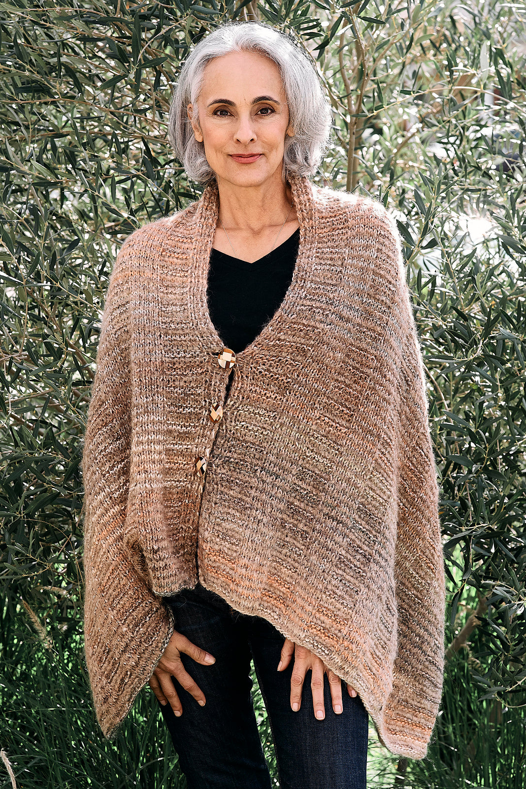 FREE with Purchase of THREE balls of Trendsetter Kinsale  - Garter Ribbed Wrap (PDF)