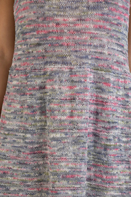 An Araucania Huasco Coton Pattern - White Lotus Dress (PDF)