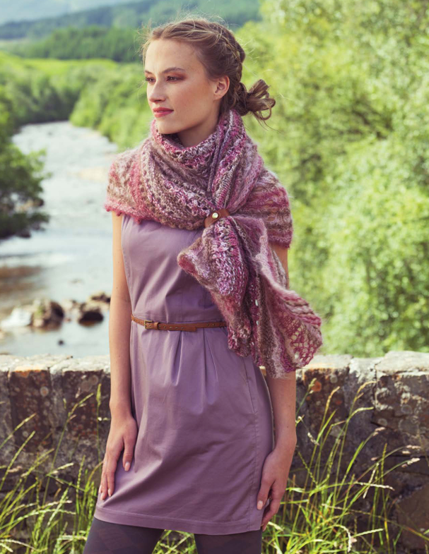 A Louisa Harding Amitola Brushed & Amitola Grande Pattern - Ana Shawl/Wrap (PDF)