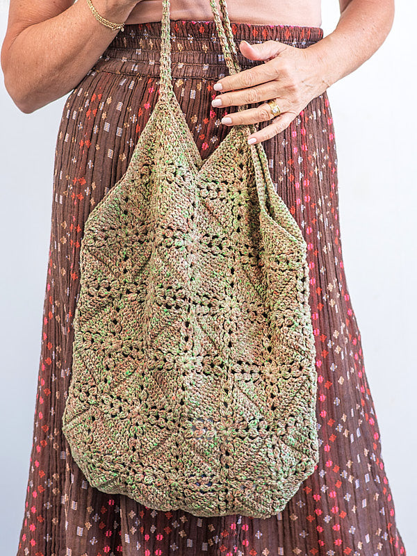 A Berroco Gaia Crochet Pattern - Aveiro Handbag (PDF)