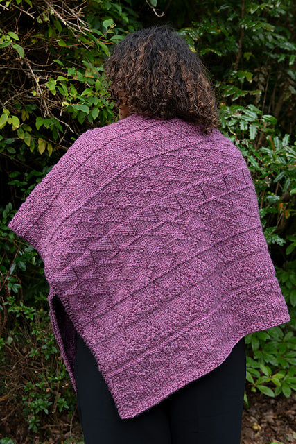A FREE Cascade 220 Grande Pattern - Gansey Sampler Poncho (PDF)
