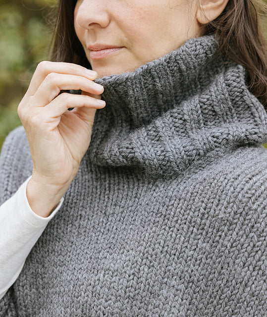 A Churchmouse Yarns and Teas Pattern - Chunky Seamless Poncho (PDF)