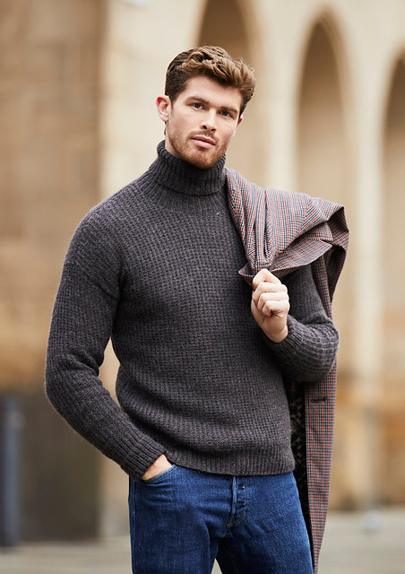 A Rowan Alpaca Soft DK Pattern - Gandy (PDF)
