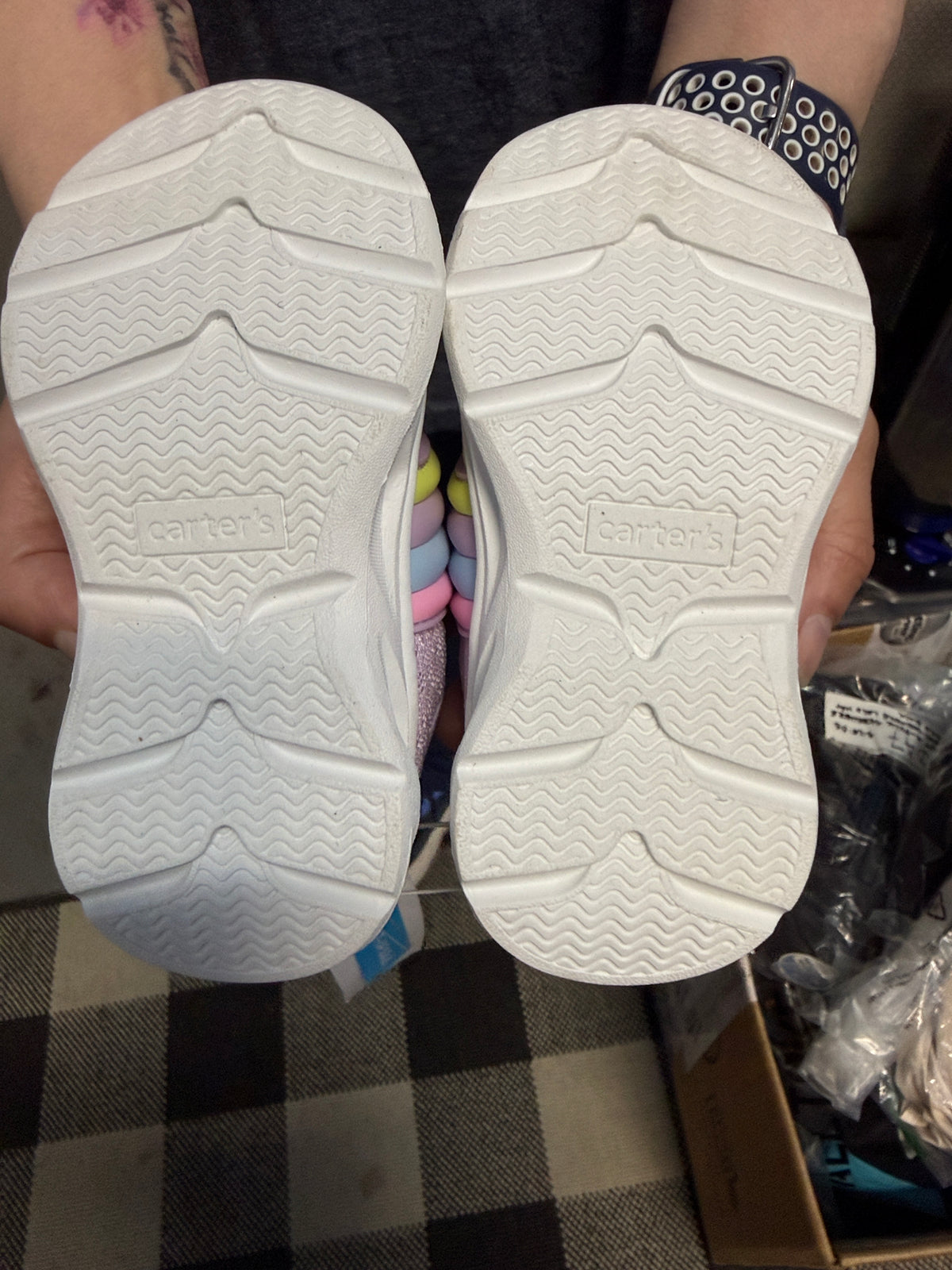 NWT, Carter's Kids' Girl Light-up Hug Sandals Size: 8