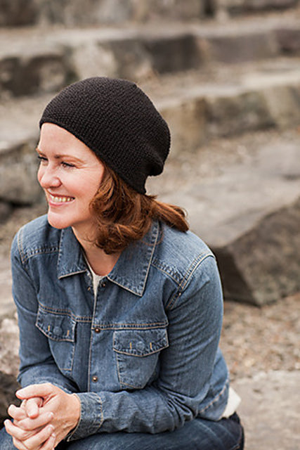 A Churchmouse Yarns and Teas Pattern - Flora’s Cap (PDF)