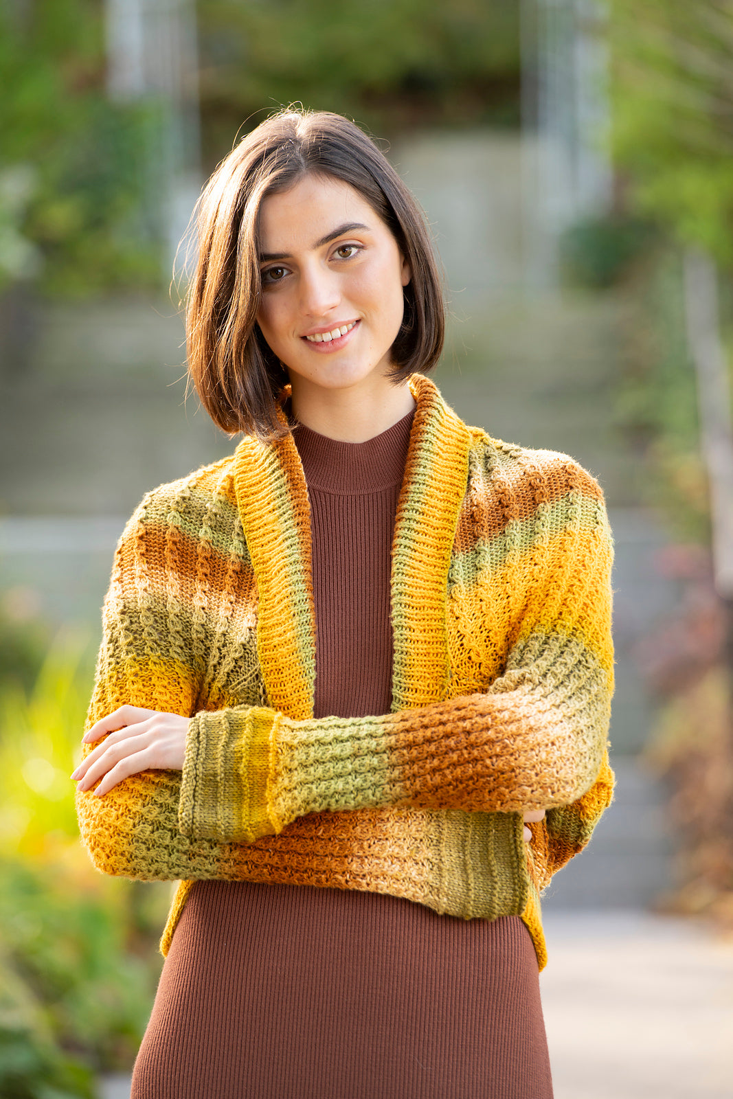 A Juniper Moon Farm Iridescence Pattern - Cleo Shrug (PDF)