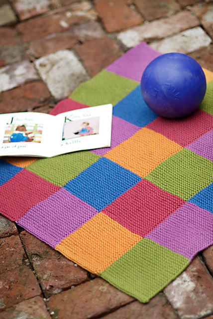 A Churchmouse Yarns and Teas Pattern - Garter Blocks Baby Blanket (PDF)