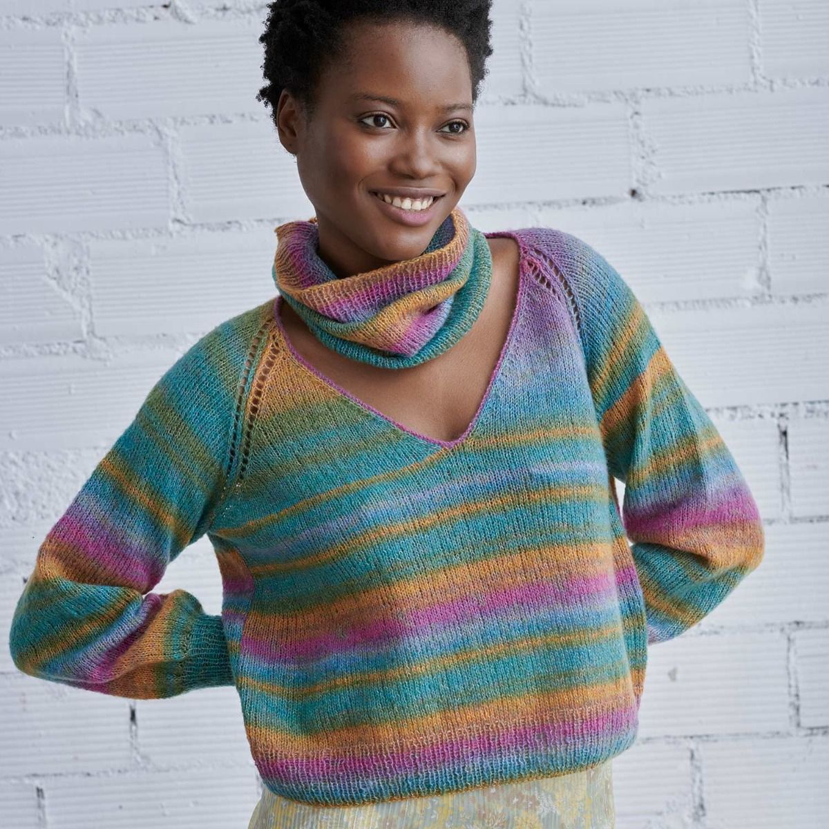 A FREE Katia Atenea Tones Pattern - Womens Cowl (PDF)
