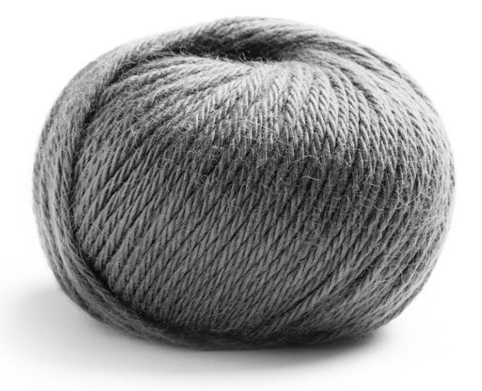 Lamana Cusco - Slate Grey (Color #28) knitting and crochet yarn on sale at little knits