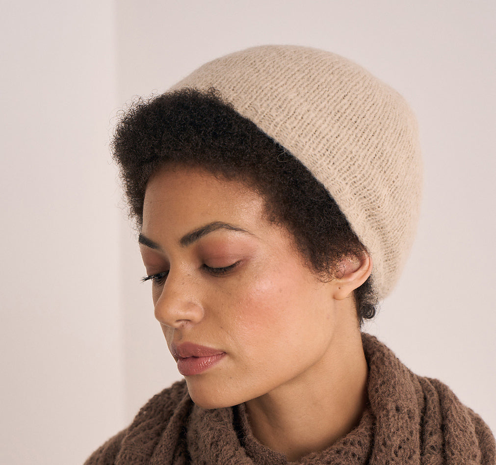 A Mode at Rowan Alpaca Haze Pattern - Shoal + Metton Cowl (PDF)