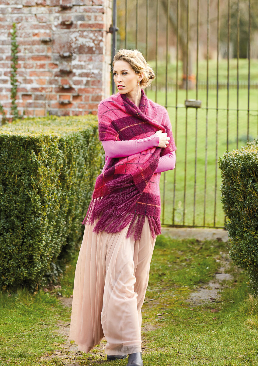 !Rowan Magazine #72, Celebrating Kidsilk Haze