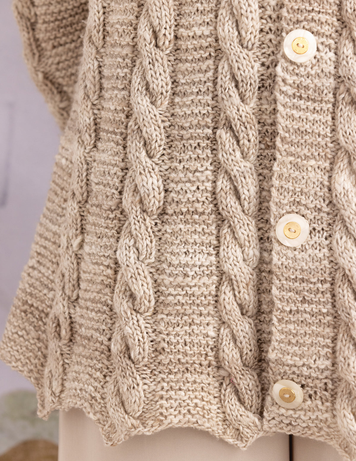 A Noro Haunui Silk Pattern - Cabled Charisma (PDF)