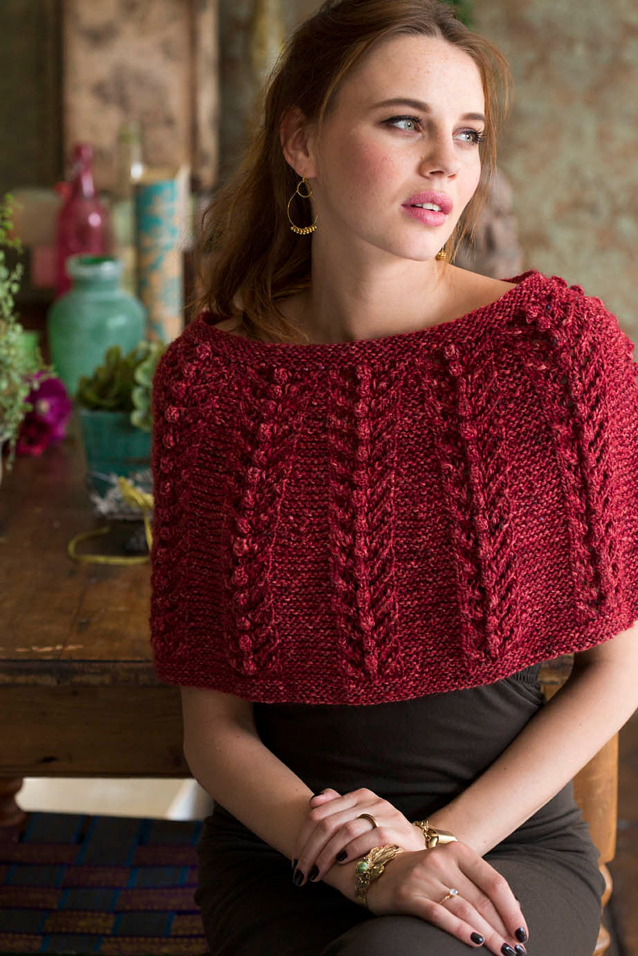 A Noro Pattern - Bobble Columns Capelet (PDF)