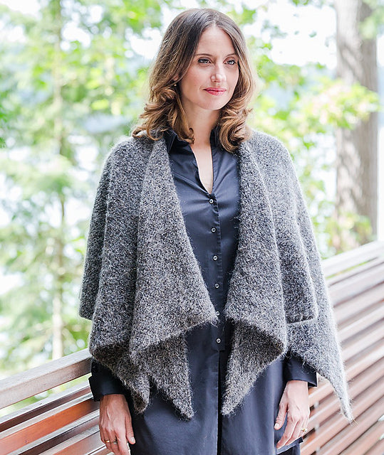 A Churchmouse Yarns and Teas Pattern - Quadrangle Wrap (PDF)