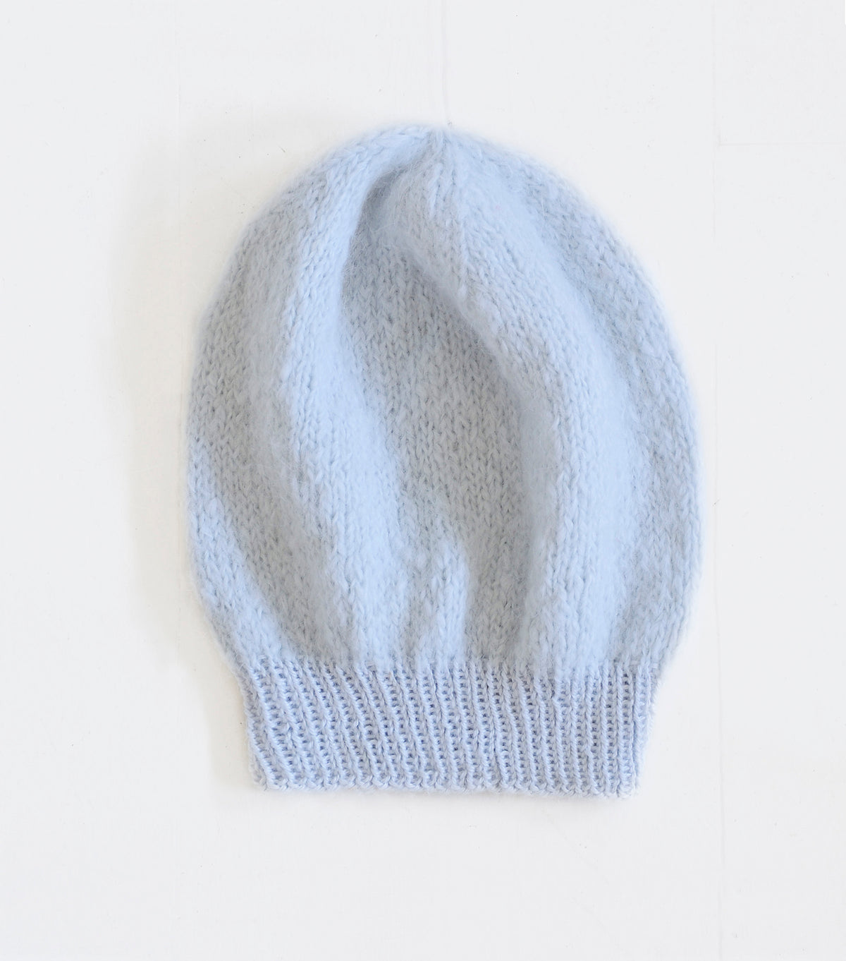 A FREE Blue Sky Fibers Alpaca Silk & Brushed Suri Pattern - Silk Suri Hat (PDF)