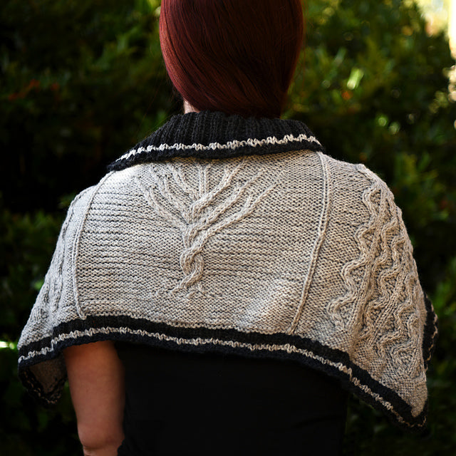 A FREE Cascade 220 Pattern - Into the Woods Ponchette (PDF)