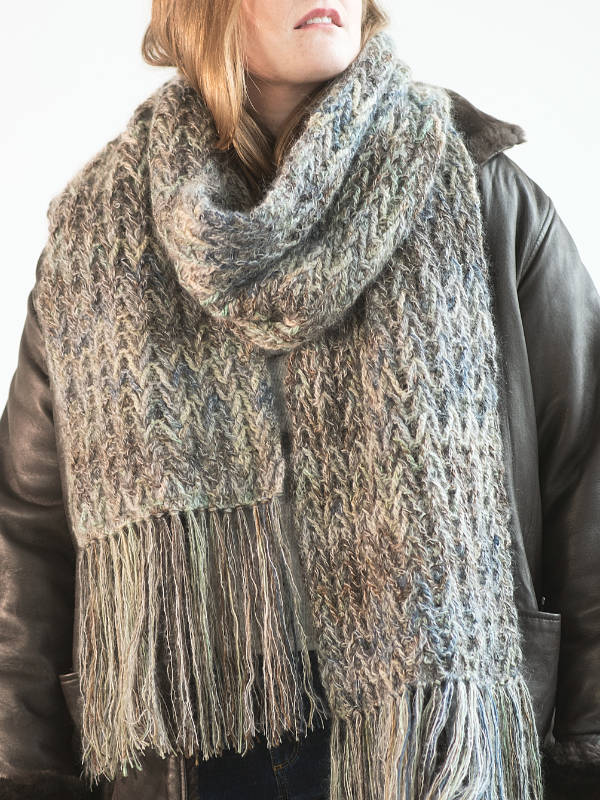 A Berroco Tiramisu Crochet Pattern - Avoca Scarf (PDF)