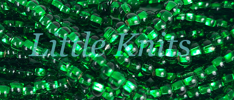 Preciosa 6/0 Czech Seed Beads - Silver Lined Emerald (Color #57060) - In 72.5 gram hanks