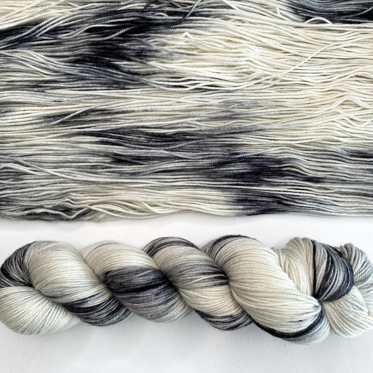 Dream in Color Smooshy with Cashmere - Black & White (Color #741)