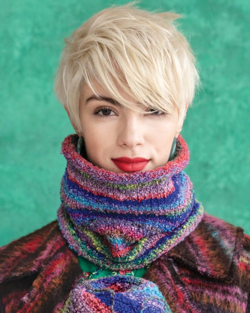 !Noro Knitting Magazine #15, Fall/Winter 2019 - FREE SHIPPING w/in CONTIGUOUS US