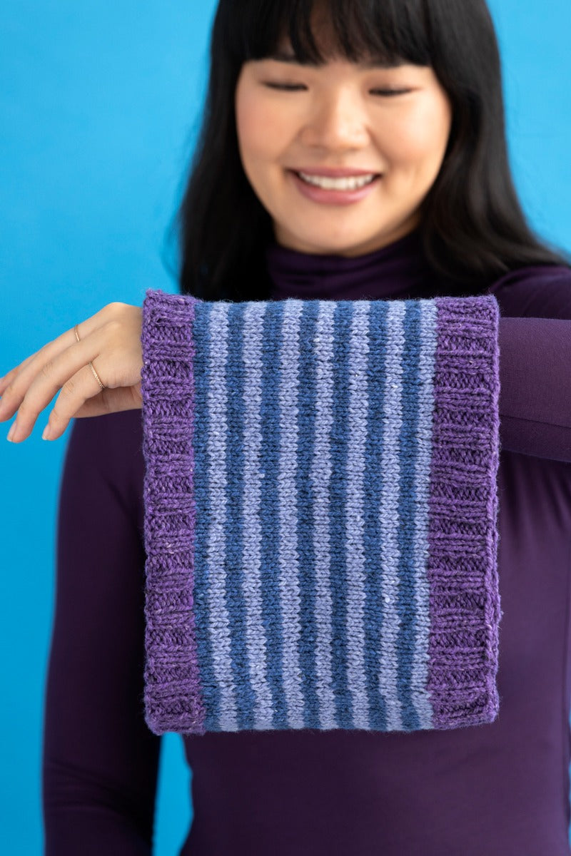 A Queensland Kathmandu DK 100 Pattern - Hanne Cowl  (PDF)
