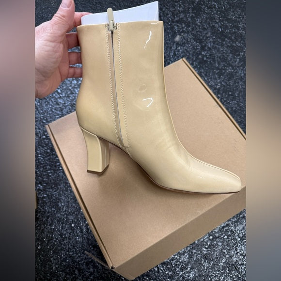 Vince Women's Charli Square Toe Ankle Boot Macadamia Beige Patent Leather, 9M