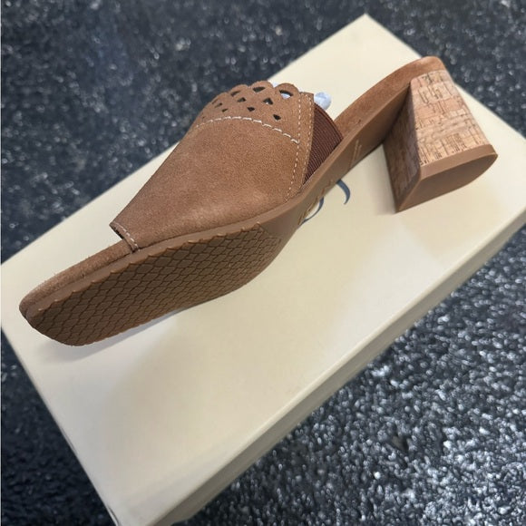 NYDJ Women's Alanah Heeled Sandal - Box Size 5.5
