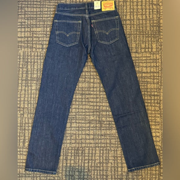 New w/ Tags Levi's Men's 505 Regular Fit Dark wash Jeans Size 30x32