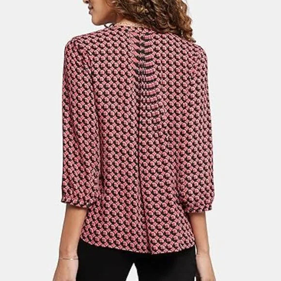 New w/ Tags NYDJ Womens Pintuck Blouse Three Quarter Sleeve (Eureka) Size XXS