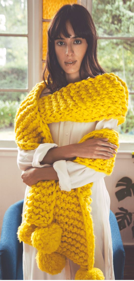 z FREE Amano Yana XL Pattern - Mia Scarf (PDF)