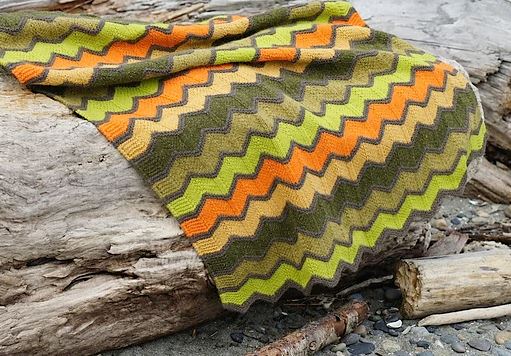 A FREE HiKoo Kenzington Pattern - Missoni Inspired Lap Blanket