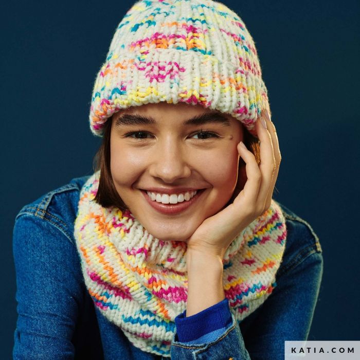 A FREE Katia Wow! Splash Pattern - Nina Hat and Cowl (PDF)