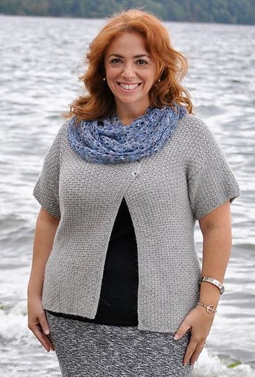 A FREE HiKoo Llamor Pattern - Pebbles Cardigan