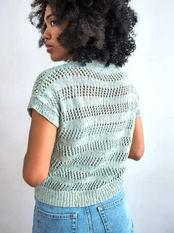 A Berroco Zinnia Pattern - Perrin Tee (PDF)