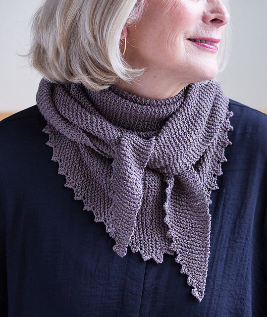 A Churchmouse Yarns and Teas Pattern - Pinking Shears Scarf (PDF)