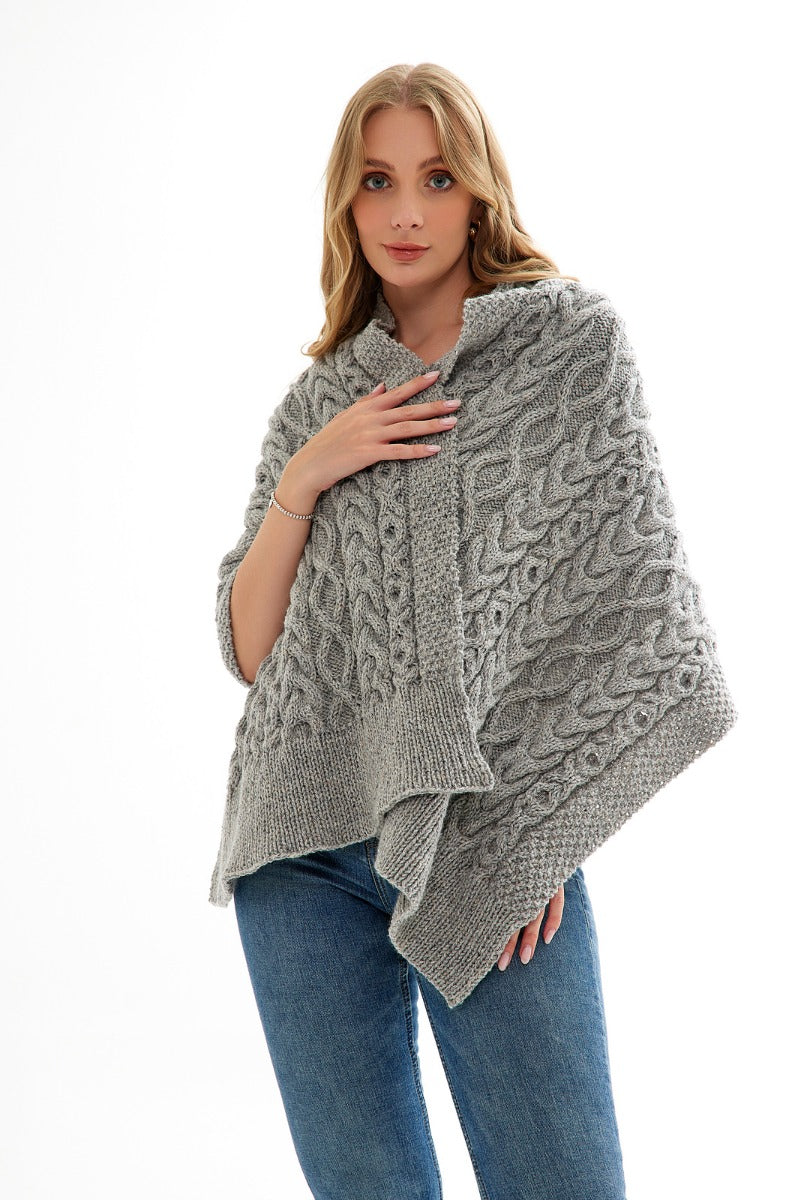A Jody Long Alba Aran Pattern - Priscilla Wrap (PDF)