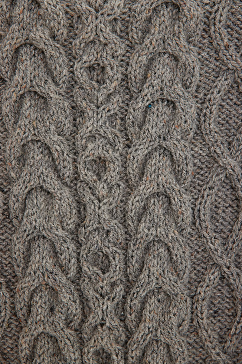 A Jody Long Alba Aran Pattern - Priscilla Wrap (PDF)