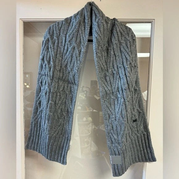 New w/ Tags Michael Kors Cable Knit Scarf Grey