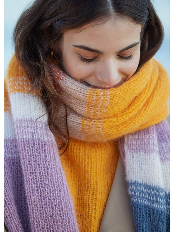 A Lana Grossa Setasuri Pattern - Scarf 19 (PDF)