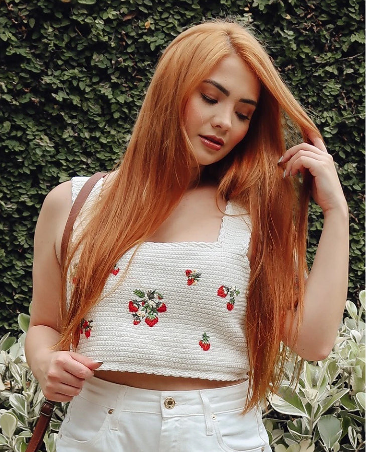 A FREE Circulo Duna Crochet Pattern - Strawberry Cropped Top (PDF)